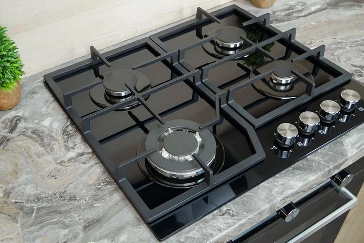 Contoh kompor tanam stainless modern, Sumber: kompas.com