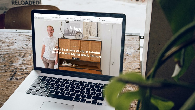 Mengelola website untuk usaha interior, Sumber: foyr.com