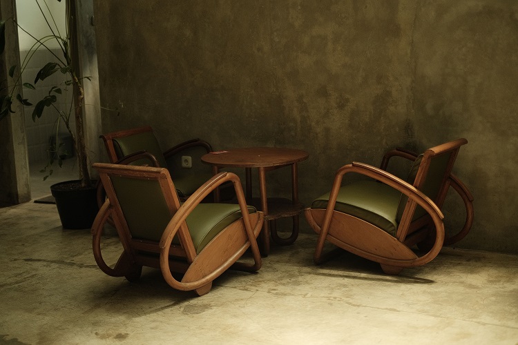 Belilah furniture yang satu set, Sumber: pexels.com